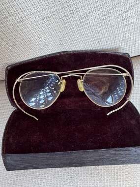 Vintage Shuron Durex 1/10 12K Gold Filled Wire Rim Glasses with Case